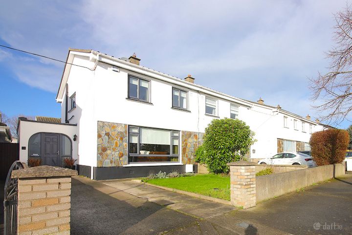 12 Thorndale Lawn, Artane, Dublin 5, D05XE61
