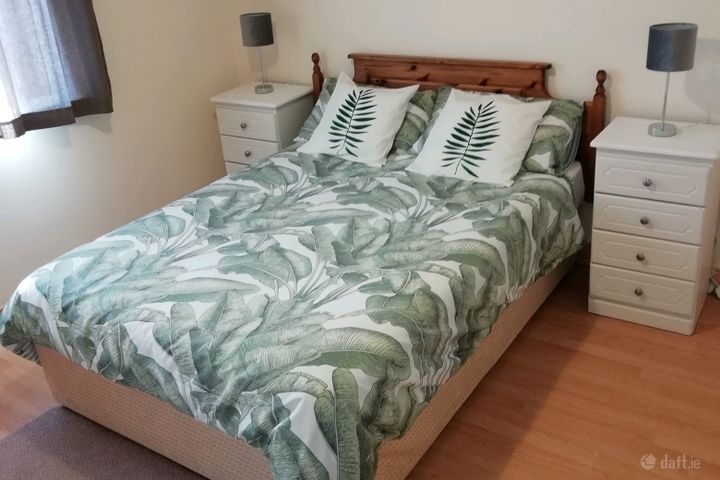 Hillview Apartment, Brittas Bay, Brittas Bay, Co. Wicklow