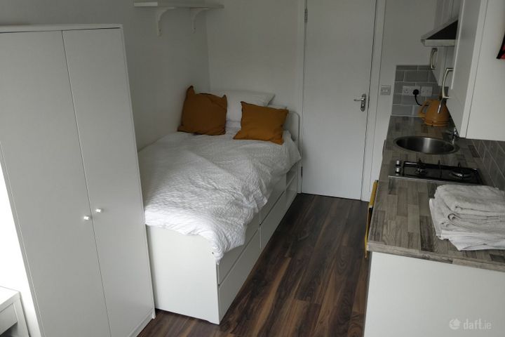 Woodbrook Park, Templeogue, Dublin 16