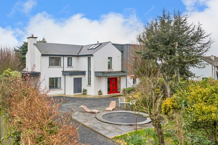 Brettfield House, Sarsfield St, Abbeyside, Dungarvan, Co Waterford, X35Y661