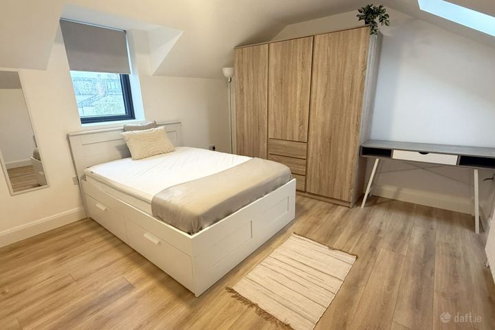 Gerard St, Limerick (all bills included), South Circular Road, Co. Limerick