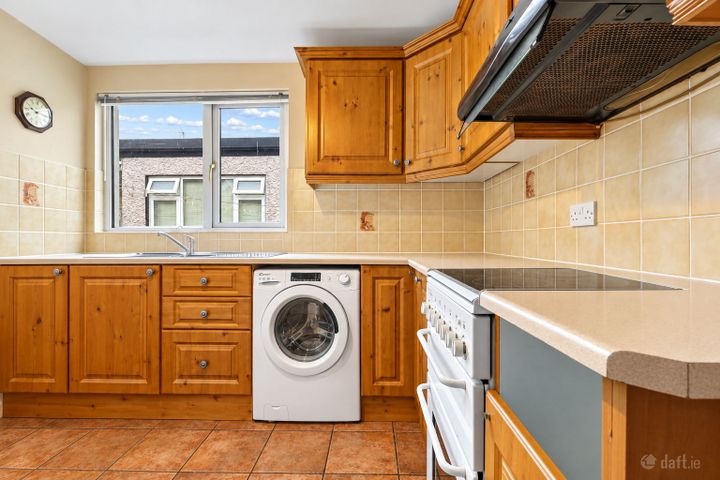 1 Russell Avenue East, East Wall, Dublin 3, D03XK37