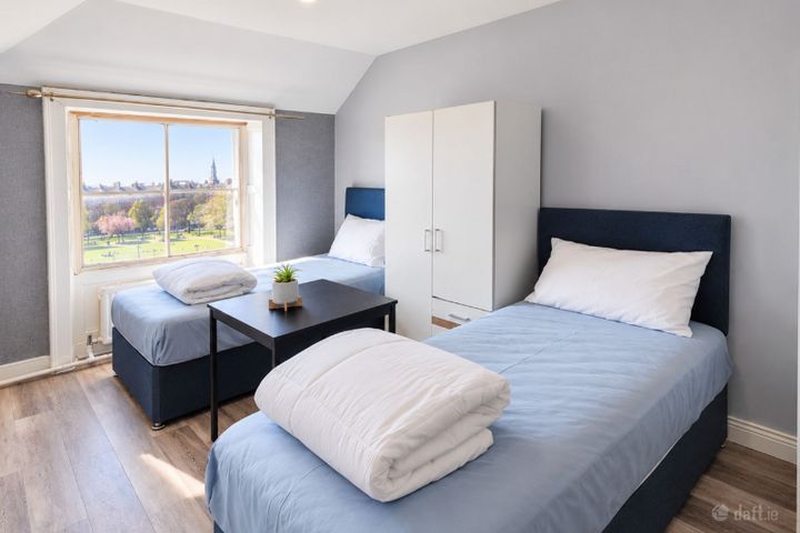Flat 1, 26 Mountjoy Square East, Dublin 1
