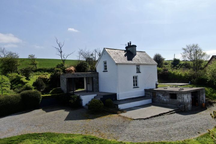 Killeens Cottage, Enniskeane, Co. Cork, P47Y512