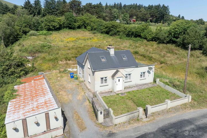 Garravane, Rearcross, Newport, Co. Tipperary, V94XA0Y