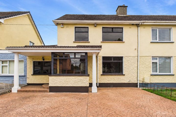 19 Lismore Park, Waterford, Waterford City Centre, Co. Waterford, X91D8CR