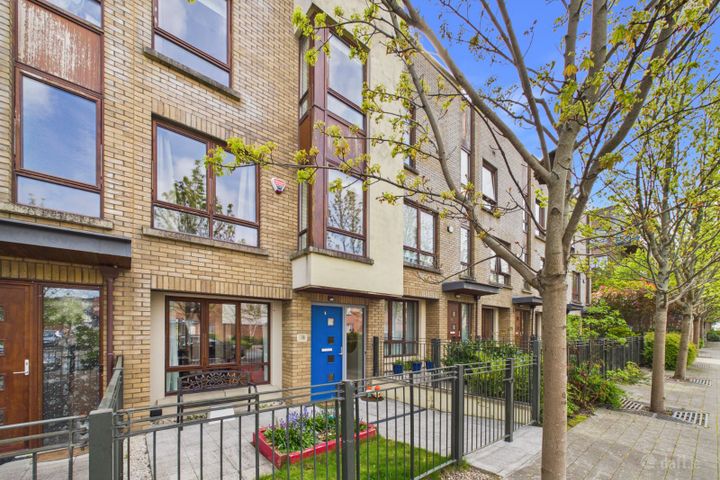 38 Adamstown Park, Adamstown Castle, Adamstown, Co. Dublin, K78R3H0