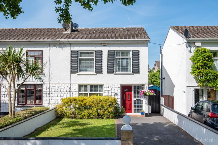 77 Meadowview Grove, Hillcrest, Lucan, Co Dublin, K78E2Y6