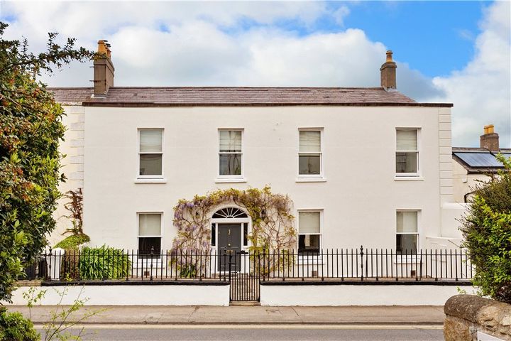 3 Janeville, Tivoli Rd, Dun Laoghaire, Dublin