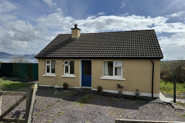 Kinard West, Ballinskelligs, Ballinskelligs, Co. Kerry, V23WN80