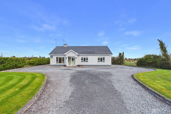 Lurgan, Caltra, Co. Galway, H53F9X9