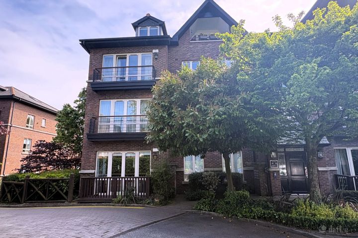 20 Woodview, Mount Merrion Avenue, Blackrock, Co. Dublin