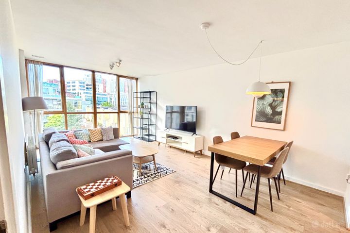 Apartment 8, The Camden, The Gasworks, Grand Canal Dock, Dublin 4