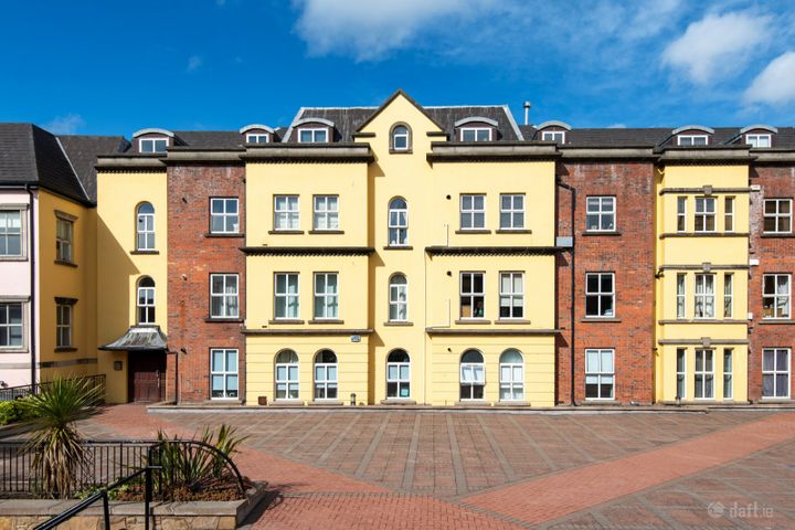 Apt 8, Carnegie Court, North Street, Swords, Dublin, K67T284