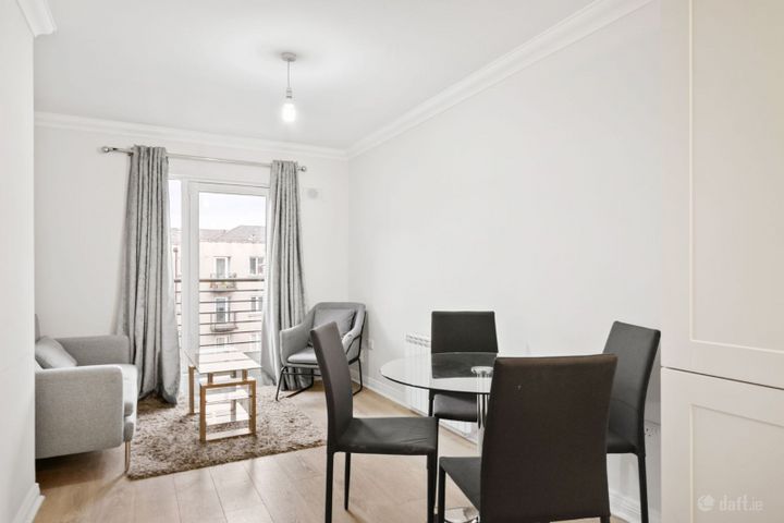 Apartment 70, Finnegan House, Viking Harbour Apartments, Dublin 8, D08A218 - Photo 3