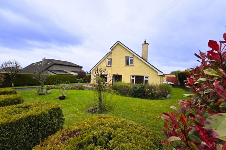 Garden House, Cloontrask, Castlerea, Co. Roscommon, F45EN22