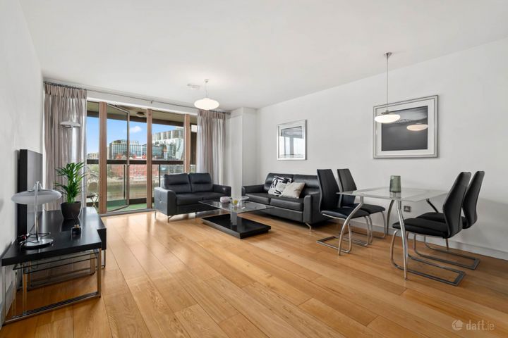 26 Hanover Riverside, Sir John Rogerson`s Quay, Dublin  2, Co. Dublin, D02AC67