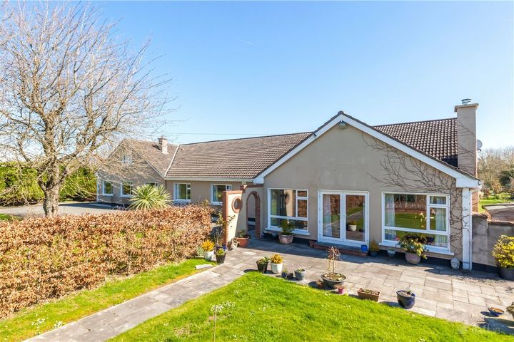 Lynwood Lodge, Lispopple Cross, Swords, Dublin