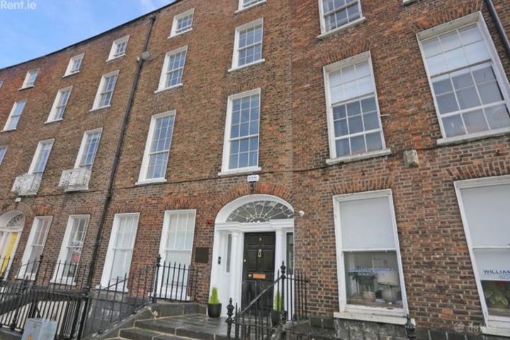 Apartment 1, 5 The Crescent, Limerick, Limerick City Centre, Co. Limerick