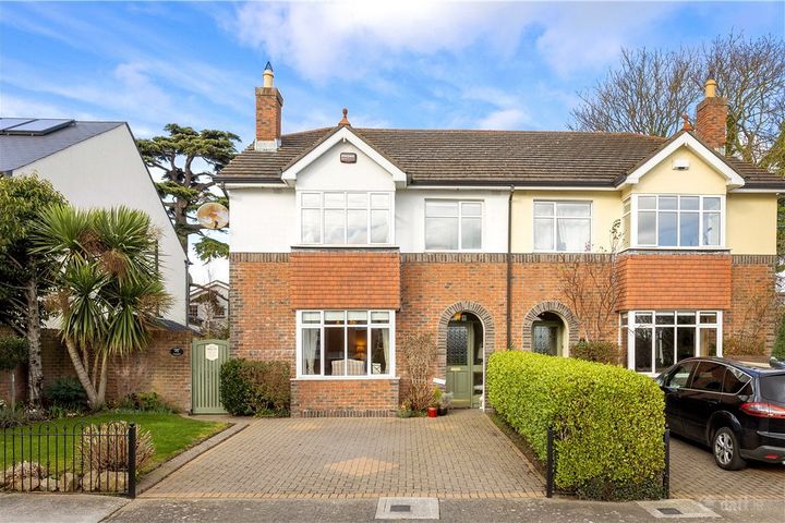 5 Park View, Newtownpark Ave, Blackrock, Dublin