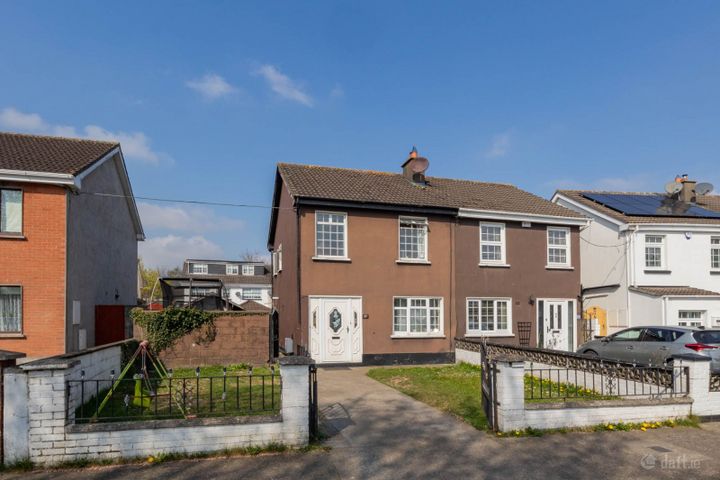 27 Woodvale Avenue, Clonsilla, Dublin 15, D15XT0C
