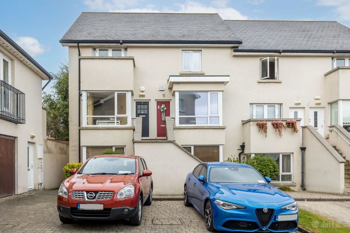 7 The Crescent Robswall, Malahide, Dublin, Dublin