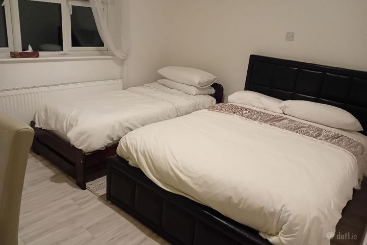 Main Street, Ardfinnan, Cahir, Co. Tipperary