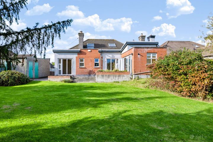 76 Woodlawn Park, Dublin 14, Churchtown, Dublin 14, D14KW56
