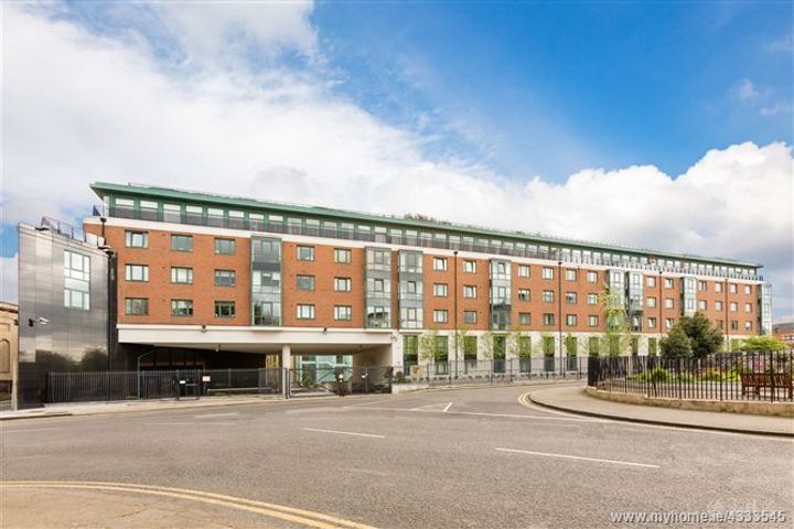 Adelaide Square, Peter's Street, Dublin 2