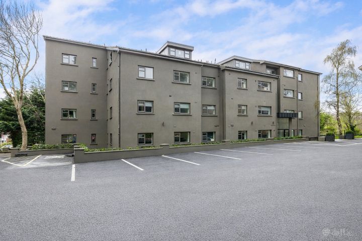 Apartment 11, Errigal House, Eglinton Court, Donnybrook, Dublin 4, D04WR02