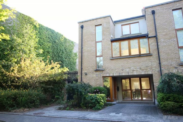 1 Merton Walk, Mount Saint Annes, Dublin 6, Ranelagh, Co. Dublin