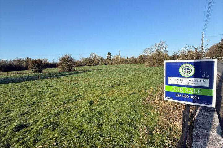 6 Acres Wolfe Tone Street, Mountmellick, Co. Laois