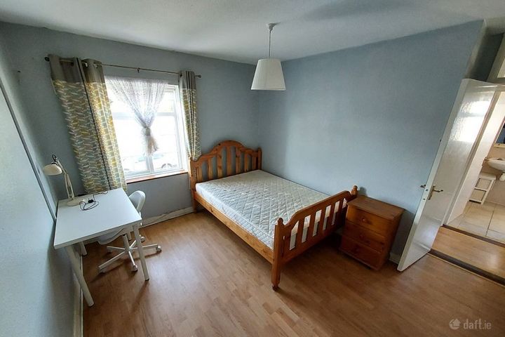 Priorswood Road, Priorswood, Co. Dublin