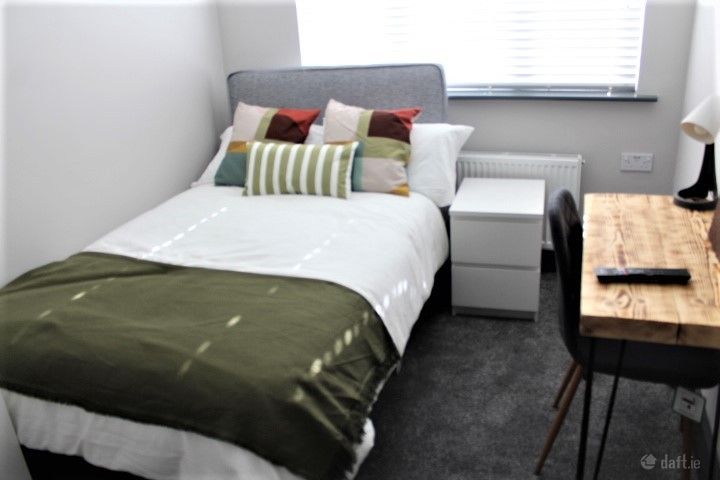 Liffey Avenue, Lucan, Co. Dublin