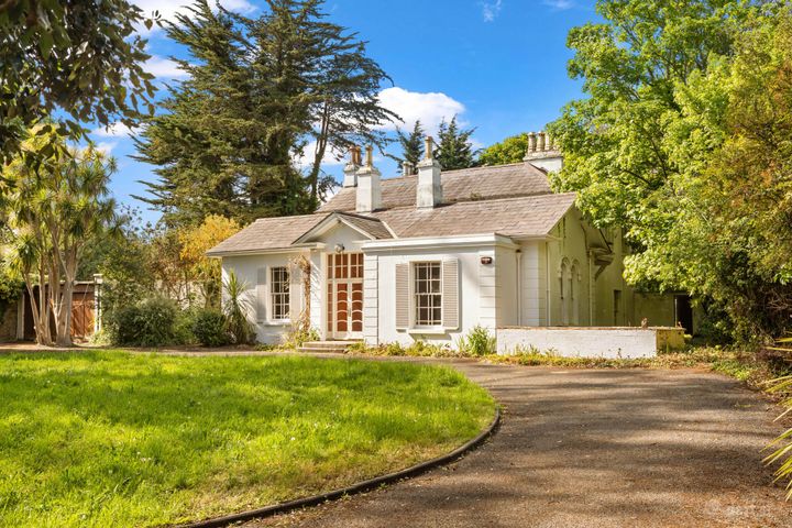 Lissadrone, Killiney Hill Road, Killiney, Co Dublin, A96HW74