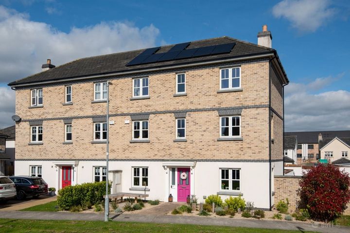 15 The Walk, St Marnocks Bay, Station Road Portmarnock, Dublin 13, Dublin