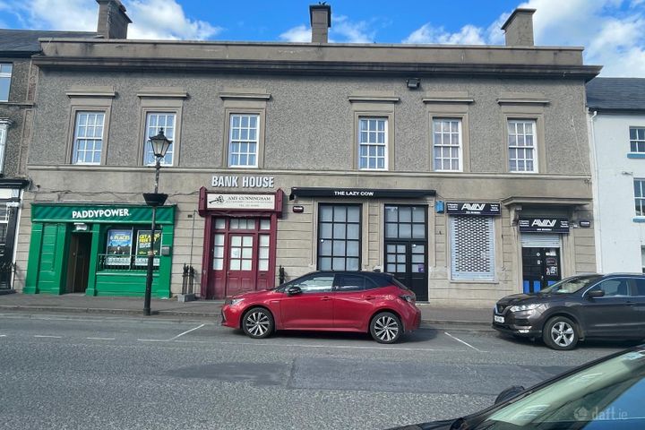 1 Bank Place, Main Street, Carrick-On-Suir, Carrickbeg, Co. Tipperary