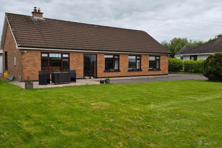 Dunbullogue, Carrignavar, Carrignavar, Co. Cork, T34YY62