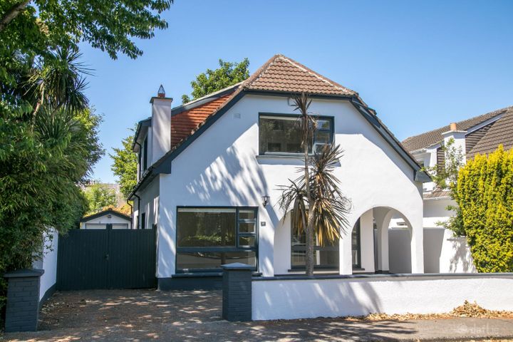 12 Pinehaven, Cross Avenue, Blackrock, Dublin