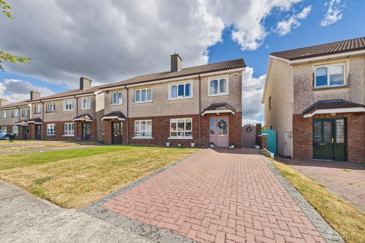 93 Meadowbank, Baile na NDeise, Waterford, X91WCX6