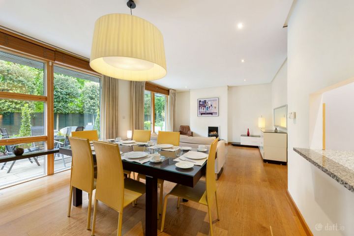 Apartment 19, Glaunsharoon, Eglinton Road, Donnybrook, Dublin 4, D04V272