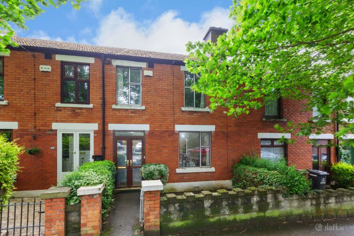 72 Saint Mobhi Road, Glasnevin, Dublin 9, D09N4F3
