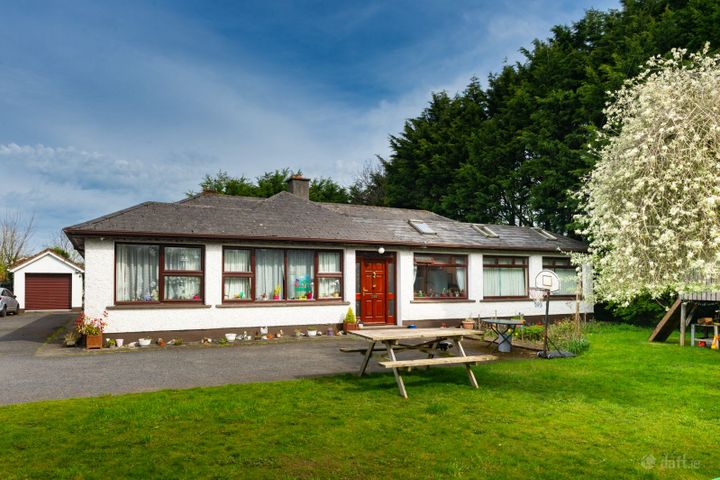 Bishopswood Road, Portarlington, Co. Laois, R32P3F6