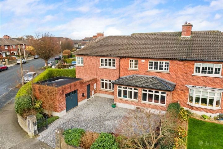 2 Laburnum Road, Clonskeagh, Dublin 14, D14DK46