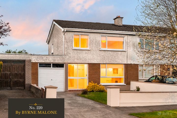 220 Moorefield Park, Newbridge, Kildare, Kildare