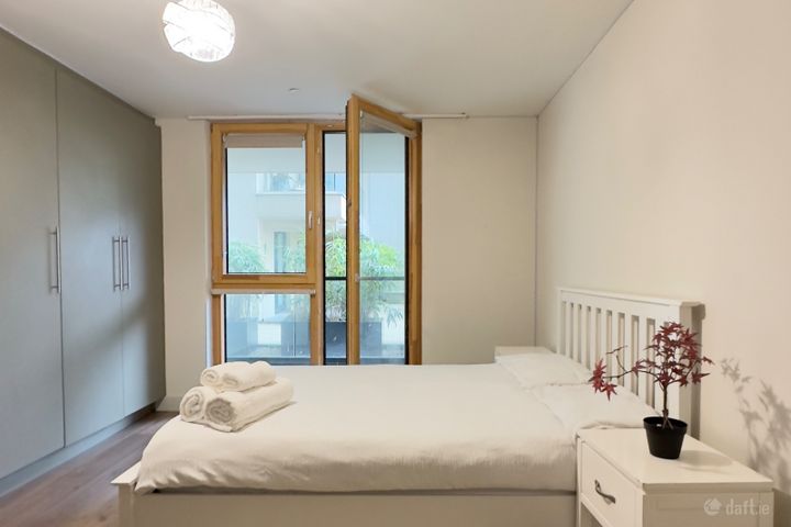 Beacon South Quarter, Dublin 18, Stillorgan, Dublin 18