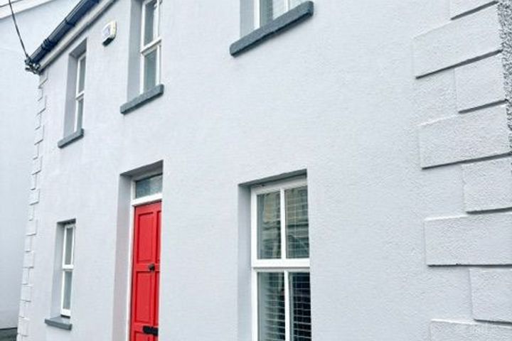 Lower Eyre St , Newbridge, Co. Kildare