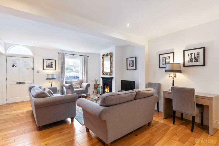 18 Albert Place East, Grand Canal Street, Dublin 2, D02AH61 - Photo 3