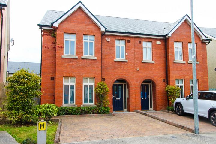 12 The Close, Citywest Village, Citywest, Dublin 24, D24AY9X