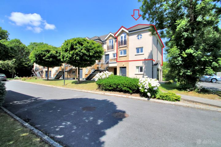 33 Fearnog, Clybaun Road, Knocknacarra, Co. Galway, H91CR35